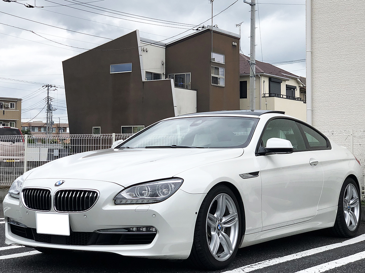 金融車BMW 650iクーペ インディビジュアル