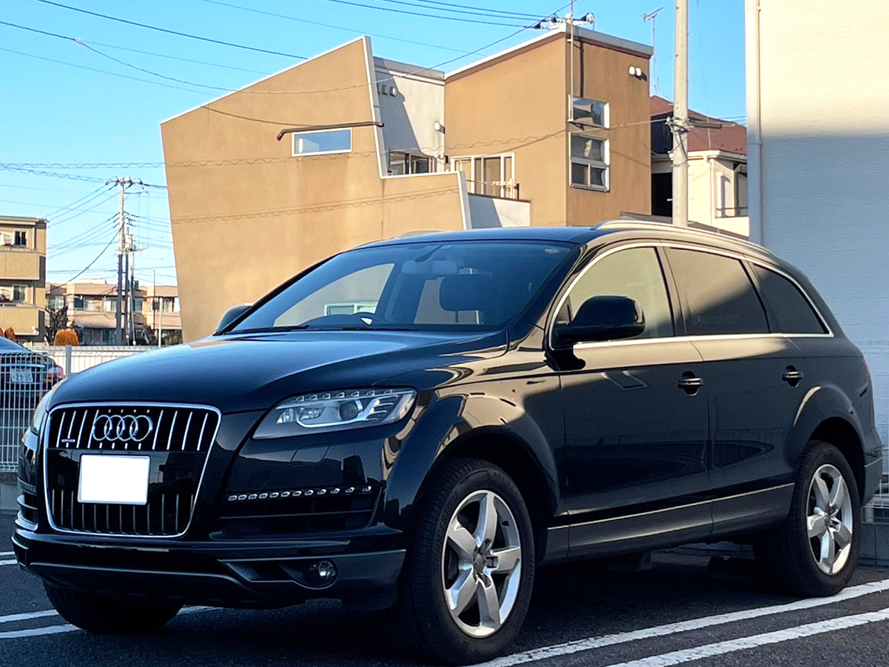 金融車アウディ Q7 3.0TFSIクアトロ